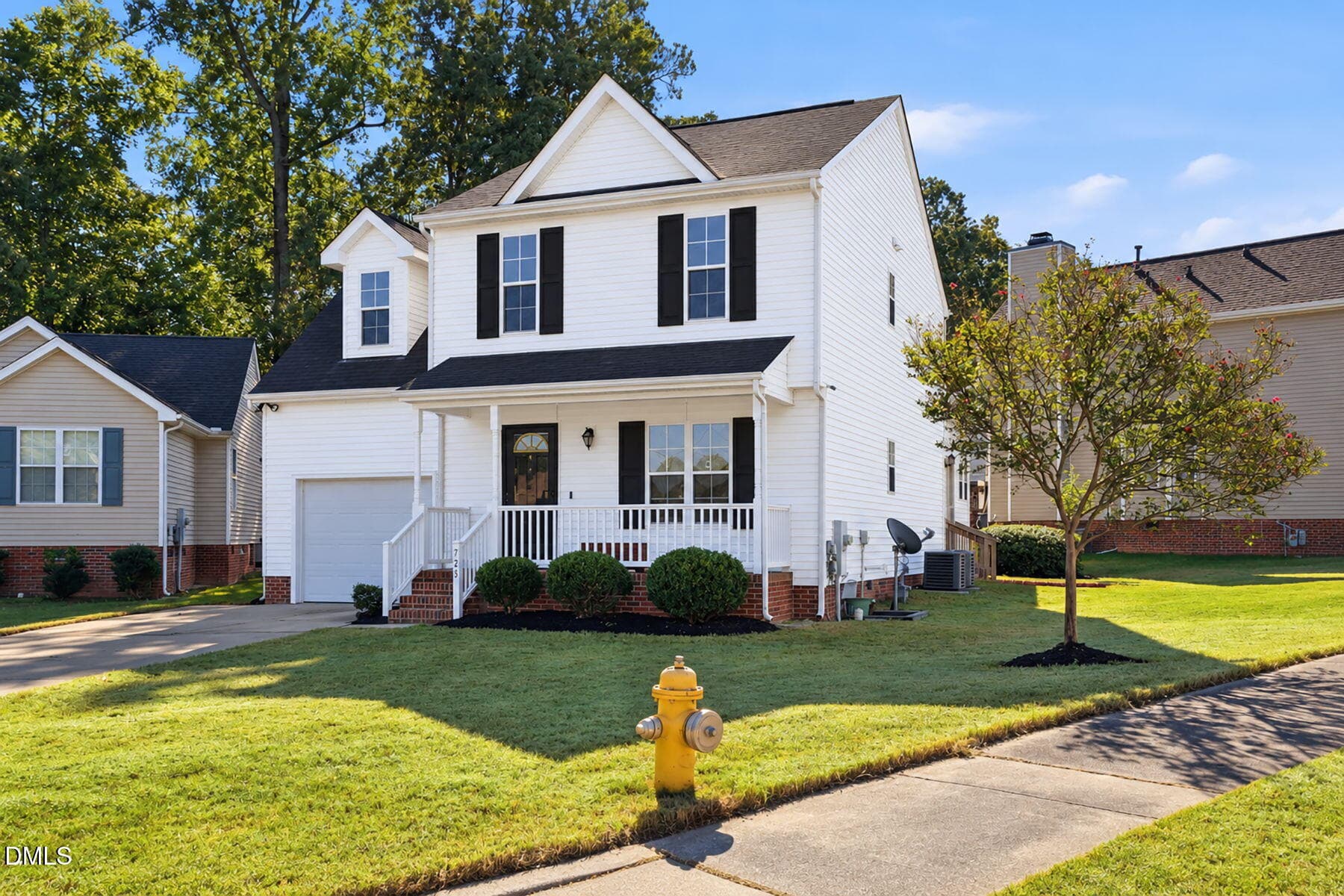 Front Exterior 2 - 725 Kavkaz Street, Raleigh, NC 27610