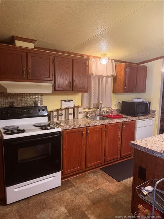 Photo 5 - 4307 Bunnlevel Erwin Road, Erwin, NC 28339