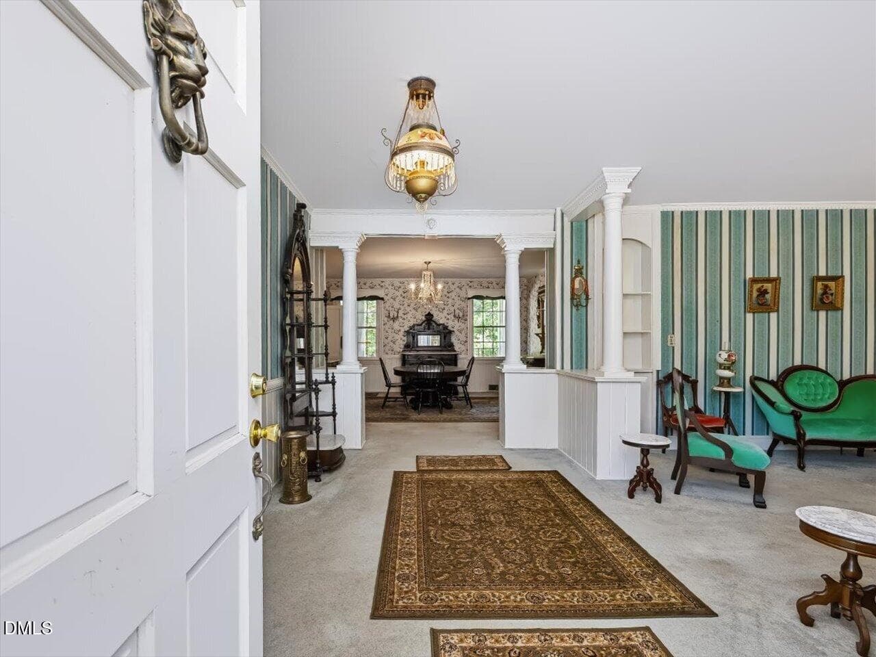 08-Foyer - 317 S 2nd Street, Smithfield, NC 27577