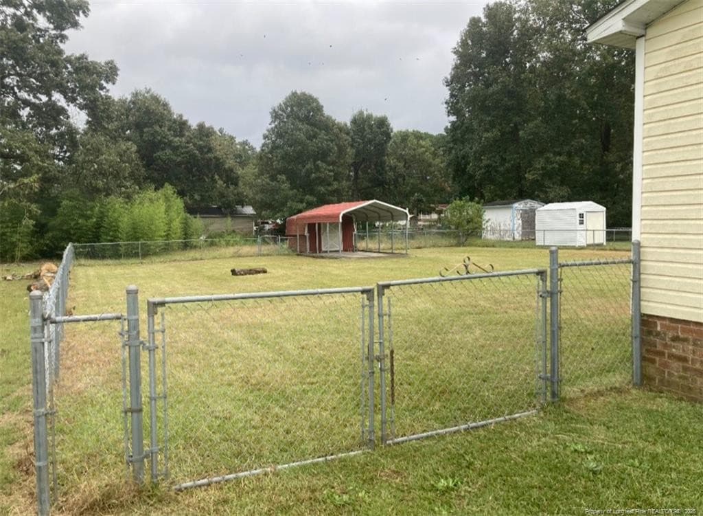 Photo 11 - 1407 Darby Drive, Raeford, NC 28376
