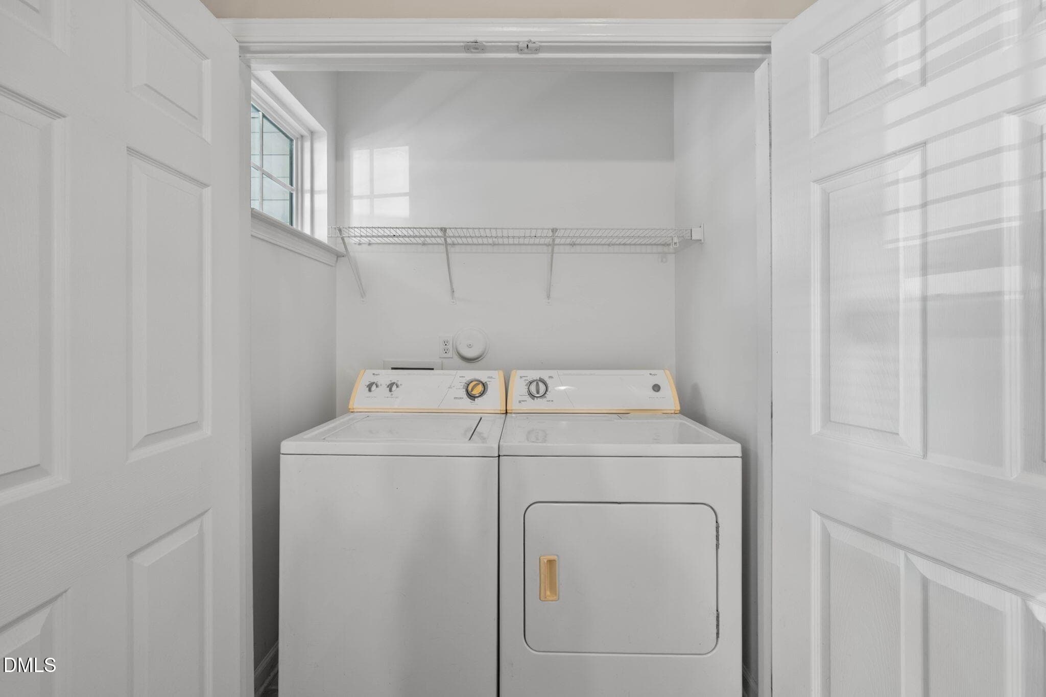 Laundry Closet - 2223 Banks Hill Row Road, Raleigh, NC 27614