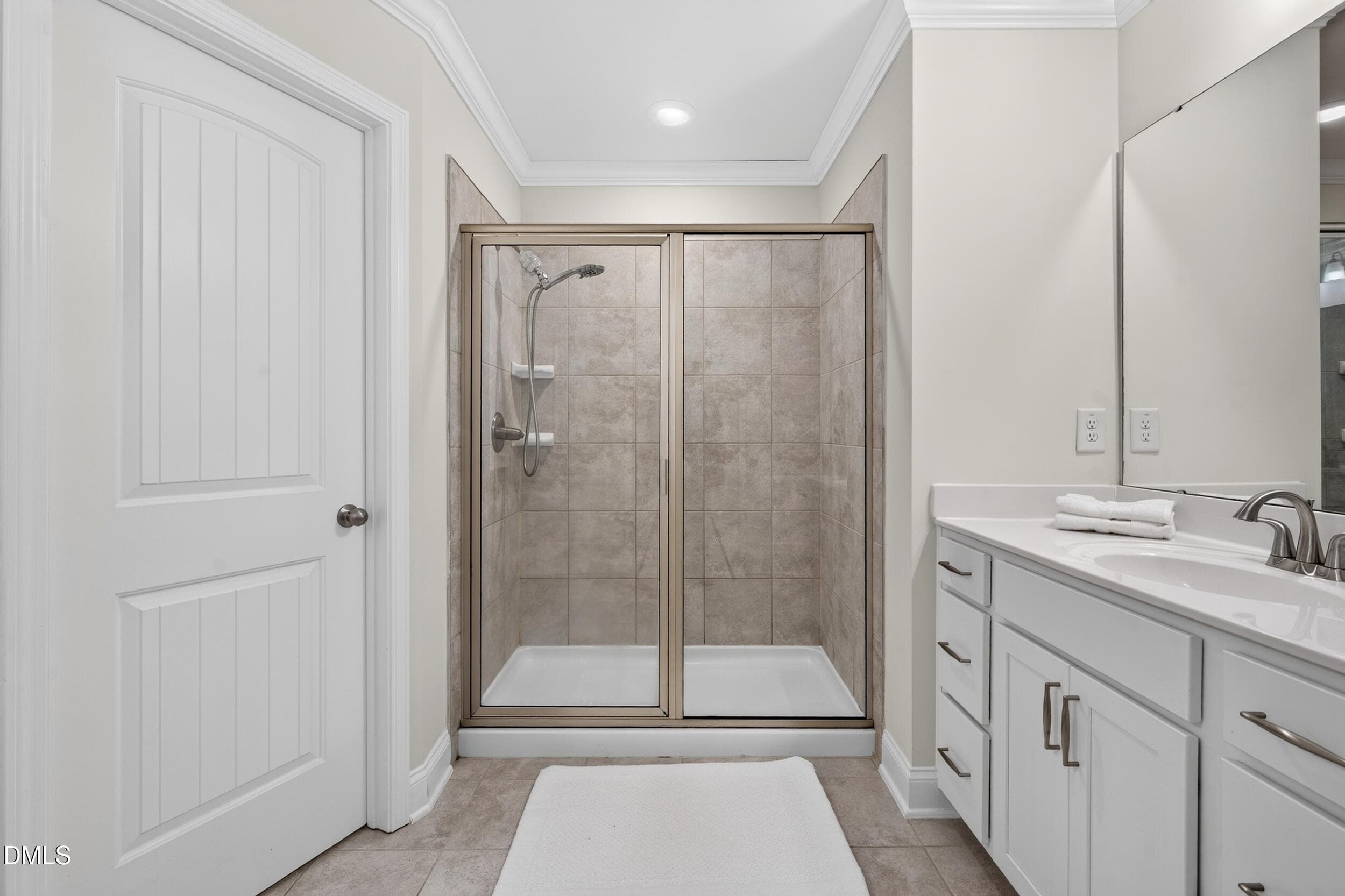 049_DSC00477 - 300 Fenella Drive, Raleigh, NC 27606