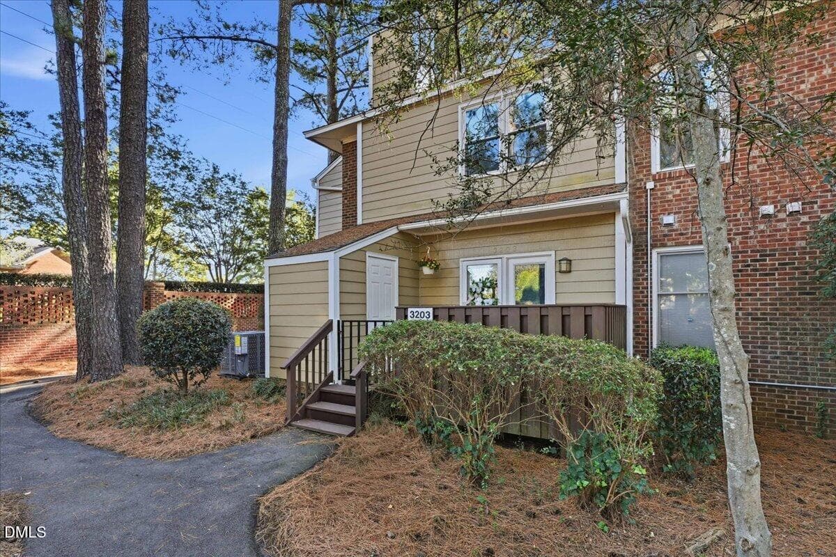 03-3203 Mill Run-3 - 3203 Mill Run, Raleigh, NC 27612