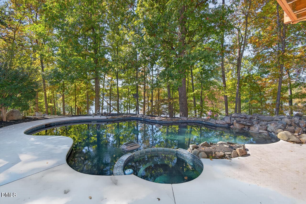 pool hot tub - 1070 Foxcliff Drive, Mebane, NC 27302