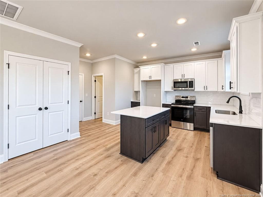 Photo 9 - 20 Evelene Way, Clinton, NC 28328
