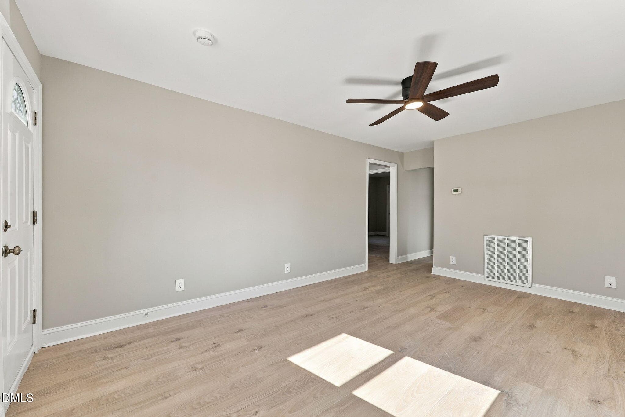 16-web-or-mls-IMG_0196 - 511 Commonwealth Street, Durham, NC 27703