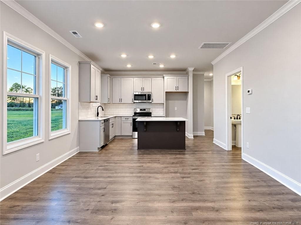Photo 5 - 147 Evelene Way, Clinton, NC 28328