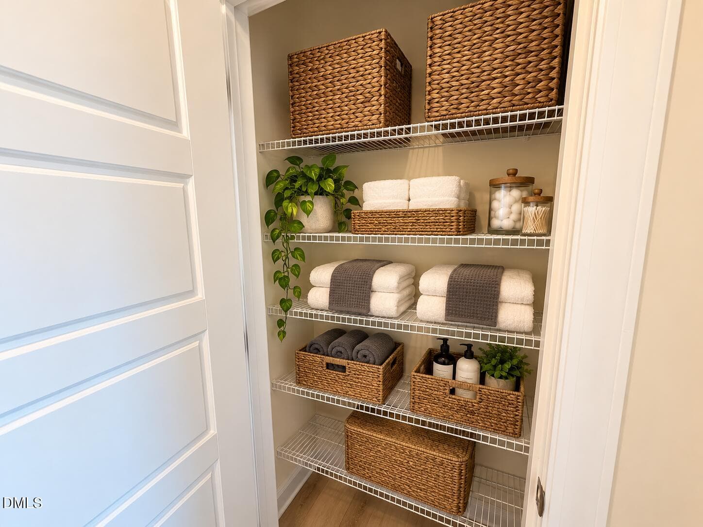 Linen Closet - 615 Hedrick Rdg Road 301, Cary, NC 27519