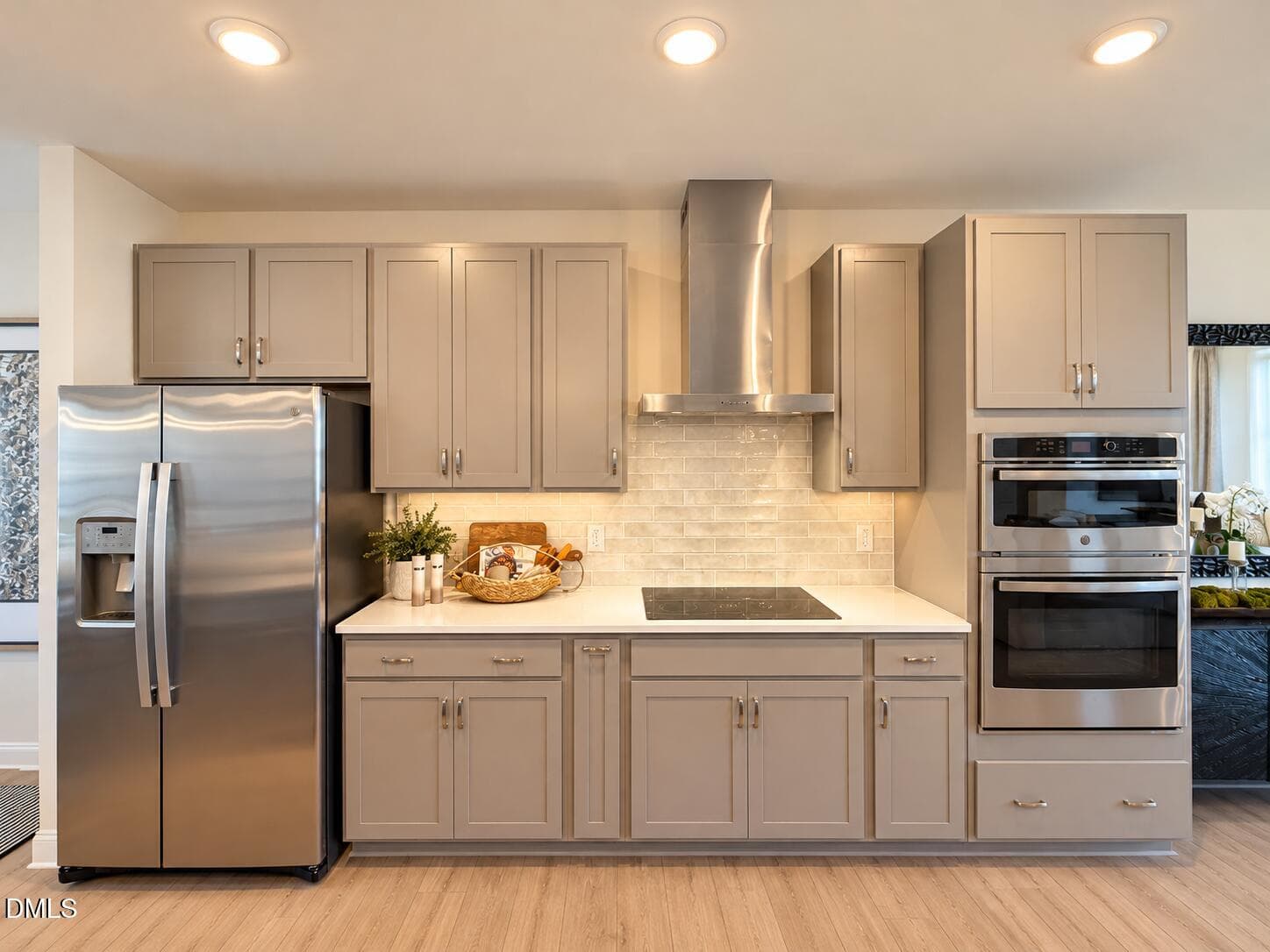 Gourmet Kitchen - 615 Hedrick Rdg Road 301, Cary, NC 27519