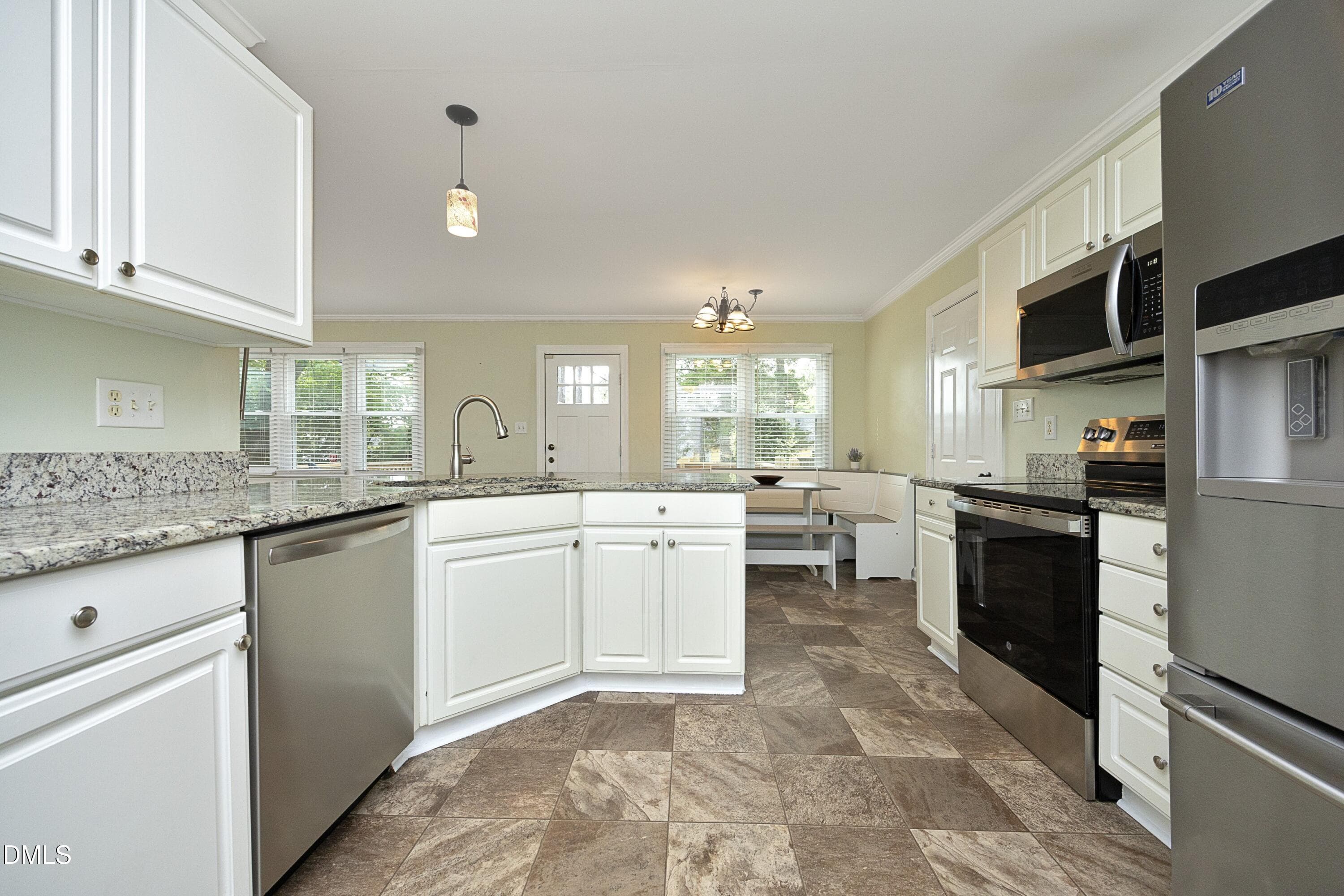 09Kitchen - 4204 Nectarine Drive, Raleigh, NC 27616