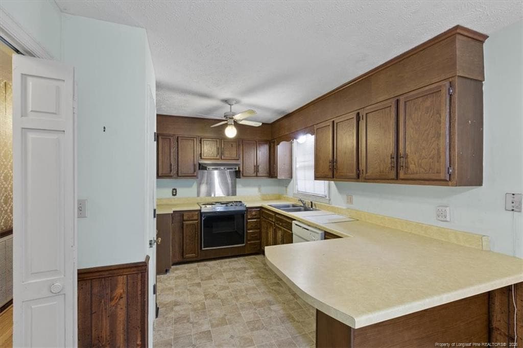 Photo 11 - 4039 Wire Road, Linden, NC 28356