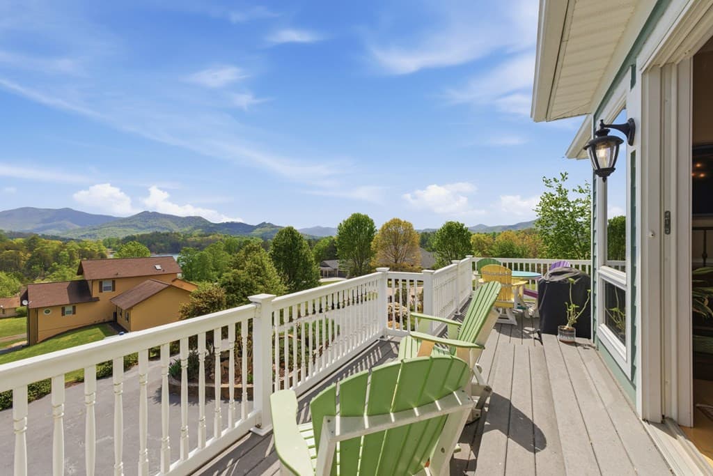 Single Family Residence at 1526 Cedar View Lane, Hiawassee, GA 30546, photo 32 of 75