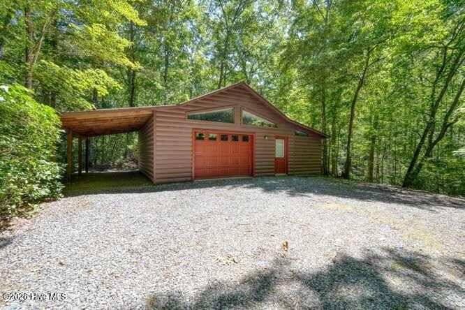 Single Family Residence at 158 Red Oak Forest Lane, Murphy, NC 28906, photo 41 of 59