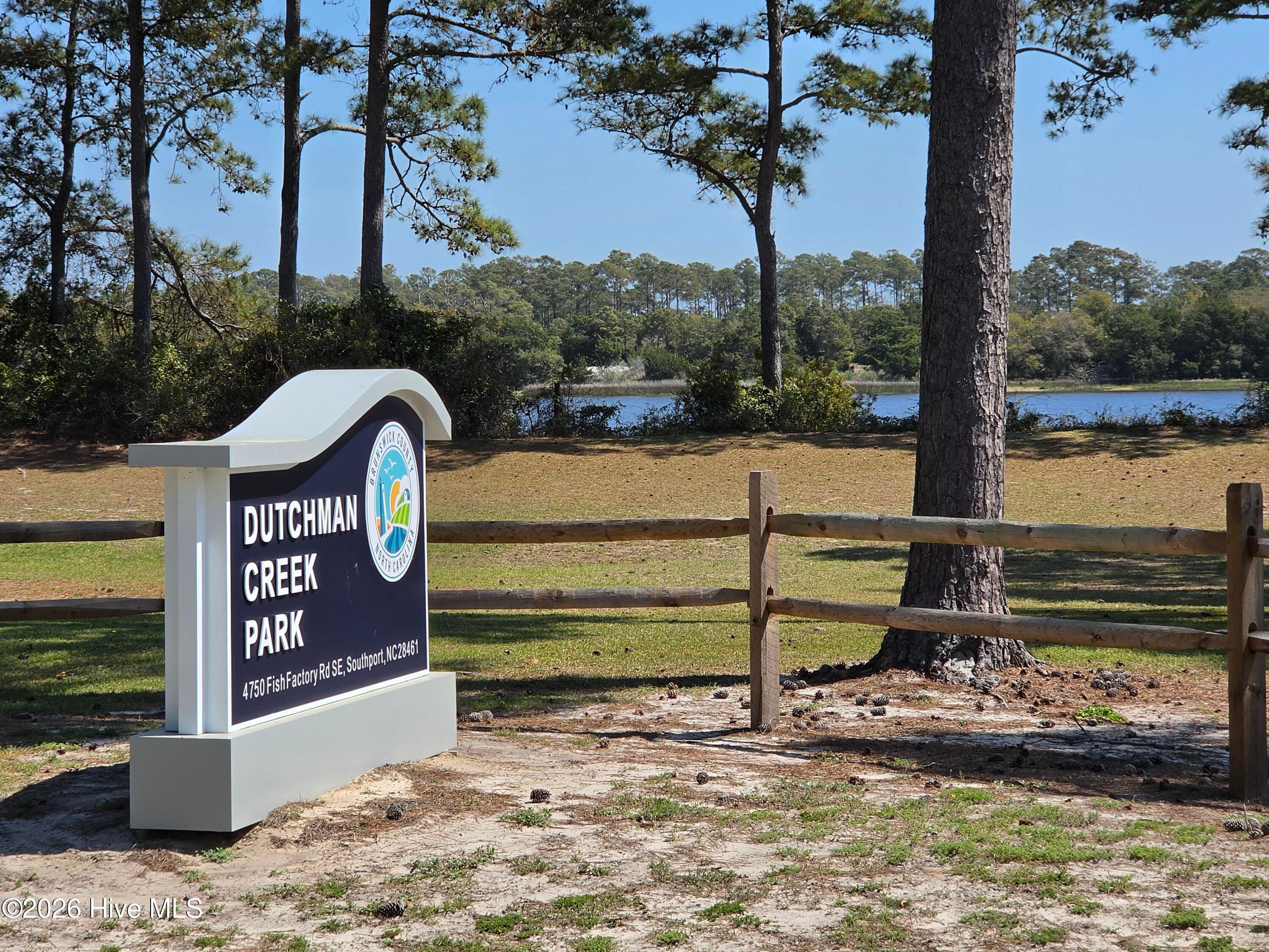 Single Family Residence at 3 Barnes Bluff Drive SE, Southport, NC 28461, photo 5 of 9