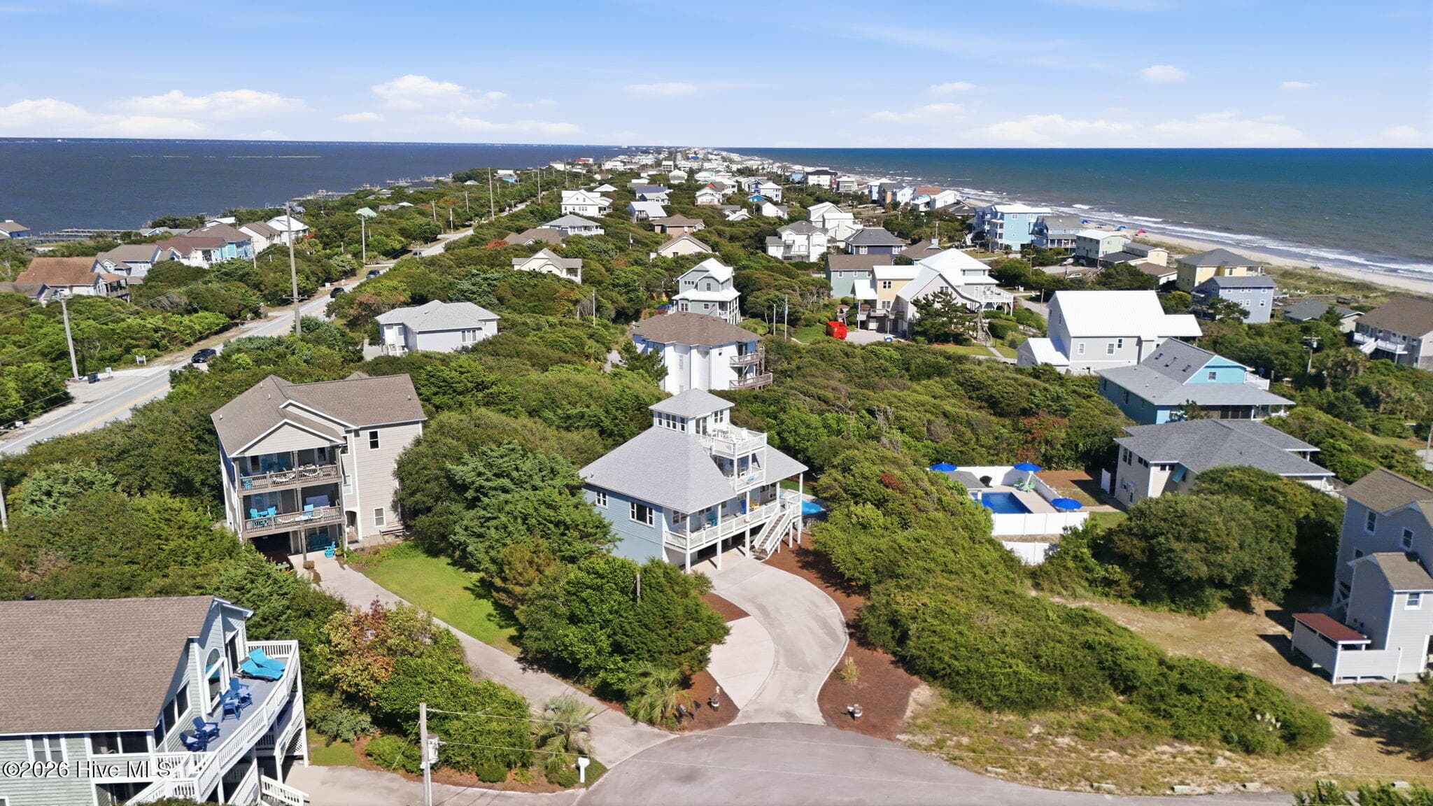Single Family Residence at 102 Alex Court, Emerald Isle, NC 28594, photo 11 of 57