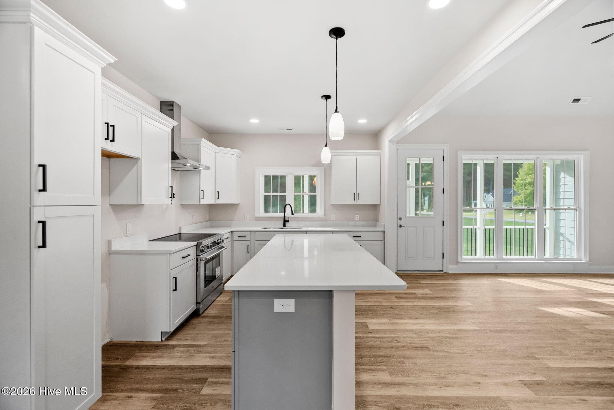 Single Family Residence at 329 Riversound Drive, Edenton, NC 27932, photo 12 of 44