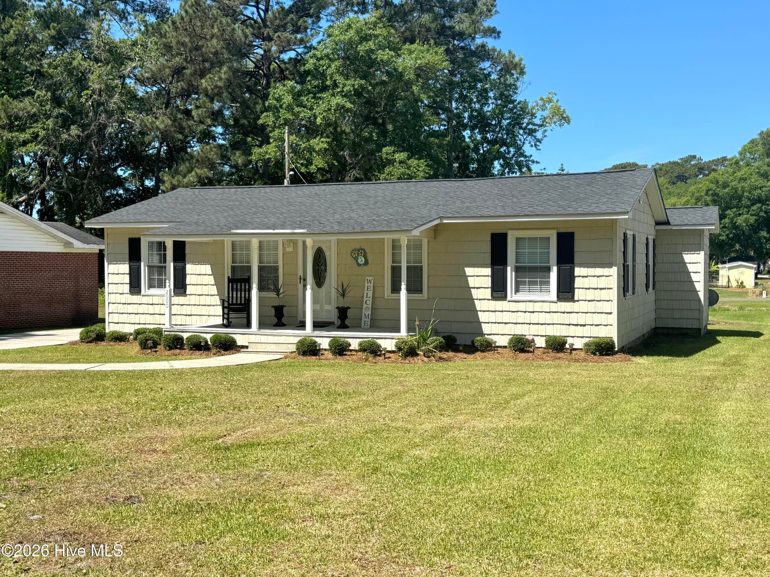 Single Family Residence at 2000 Harbor Drive SW, Ocean Isle Beach, NC 28469, photo 2 of 27