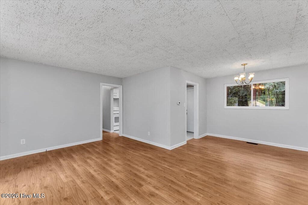 Single Family Residence at 2923 Virginia Road, Augusta, GA 30906, photo 8 of 14