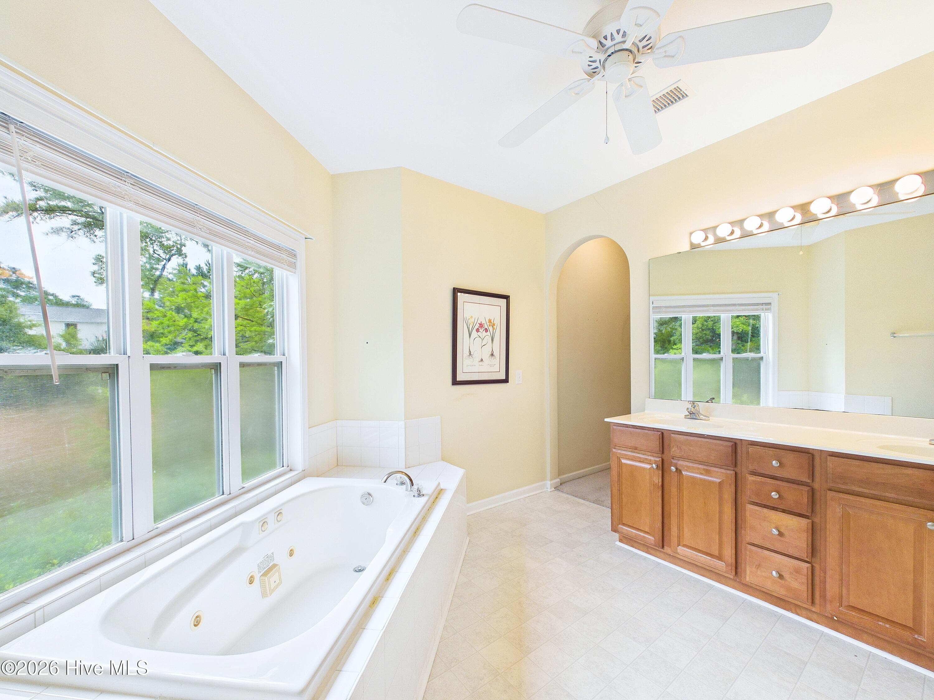 Condominium at 3909 Botsford Court Unit 103, Wilmington, NC 28412, photo 83 of 95