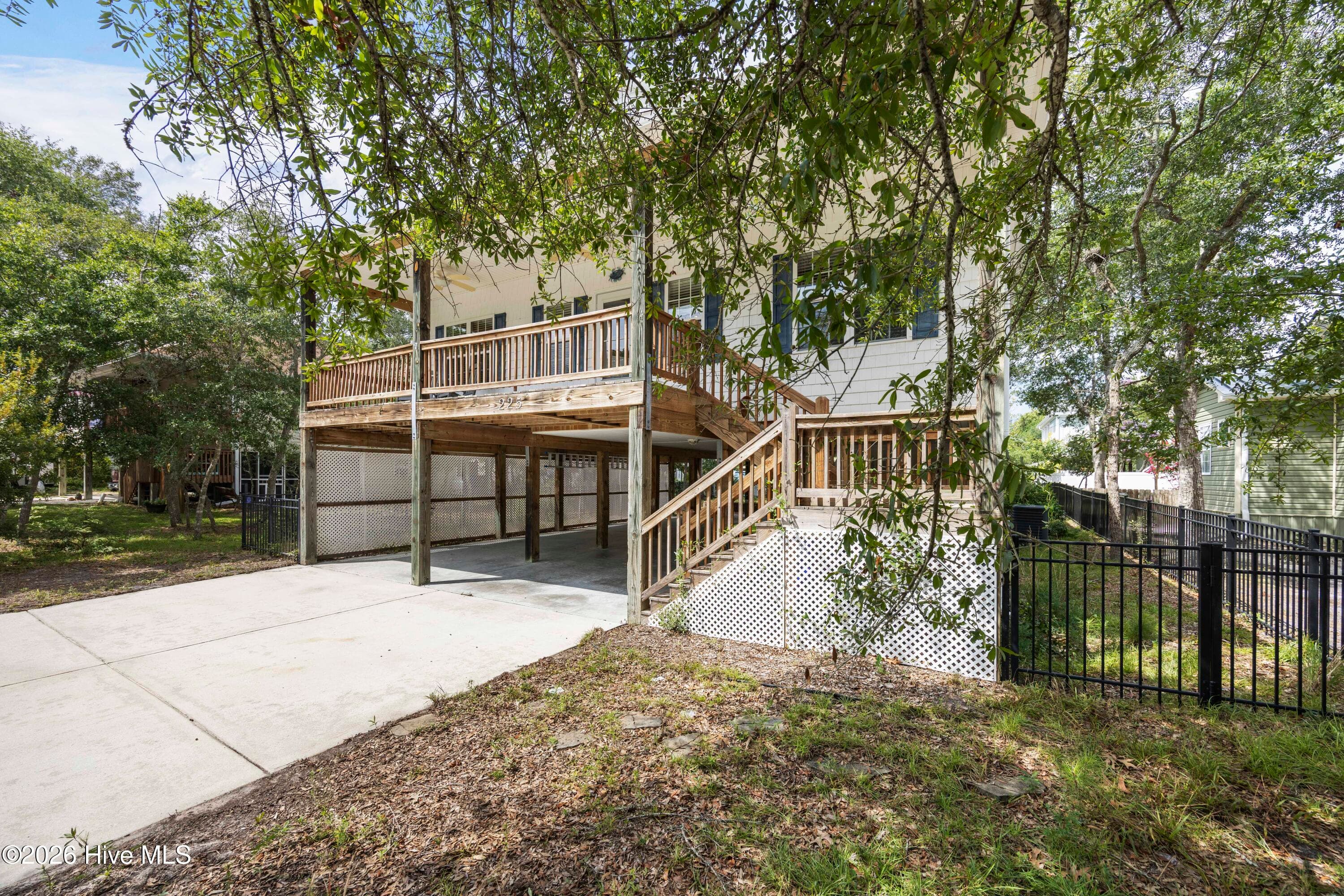 DRIVEWAY and Front Steps - 225 NE 39th Street, Oak Island, NC 28465
