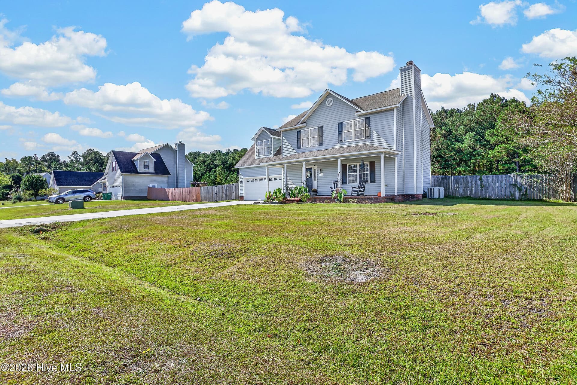 Single Family Residence at 127 Hunt Drive, Hubert, NC 28539, photo 3 of 36