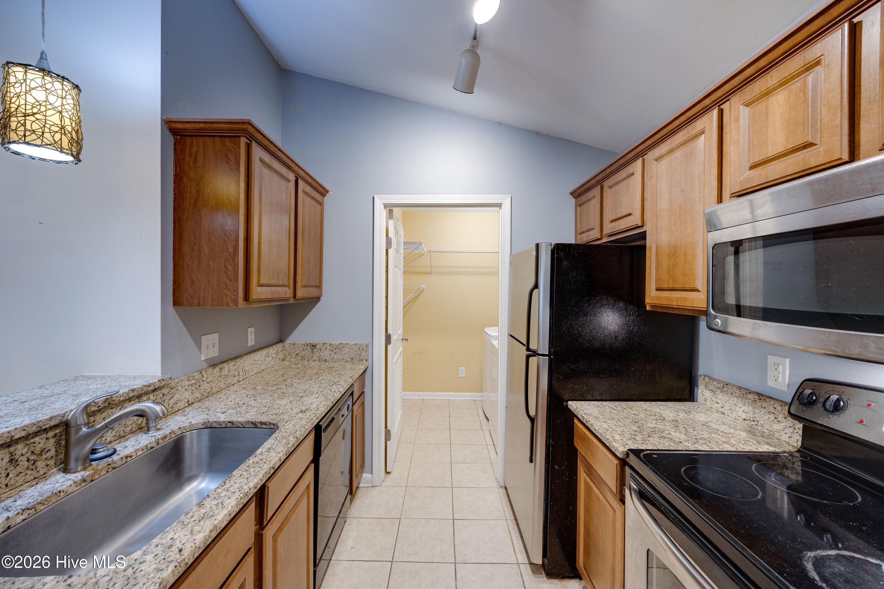 Condominium at 4420 Jay Bird Circle Unit 208, Wilmington, NC 28412, photo 54 of 59