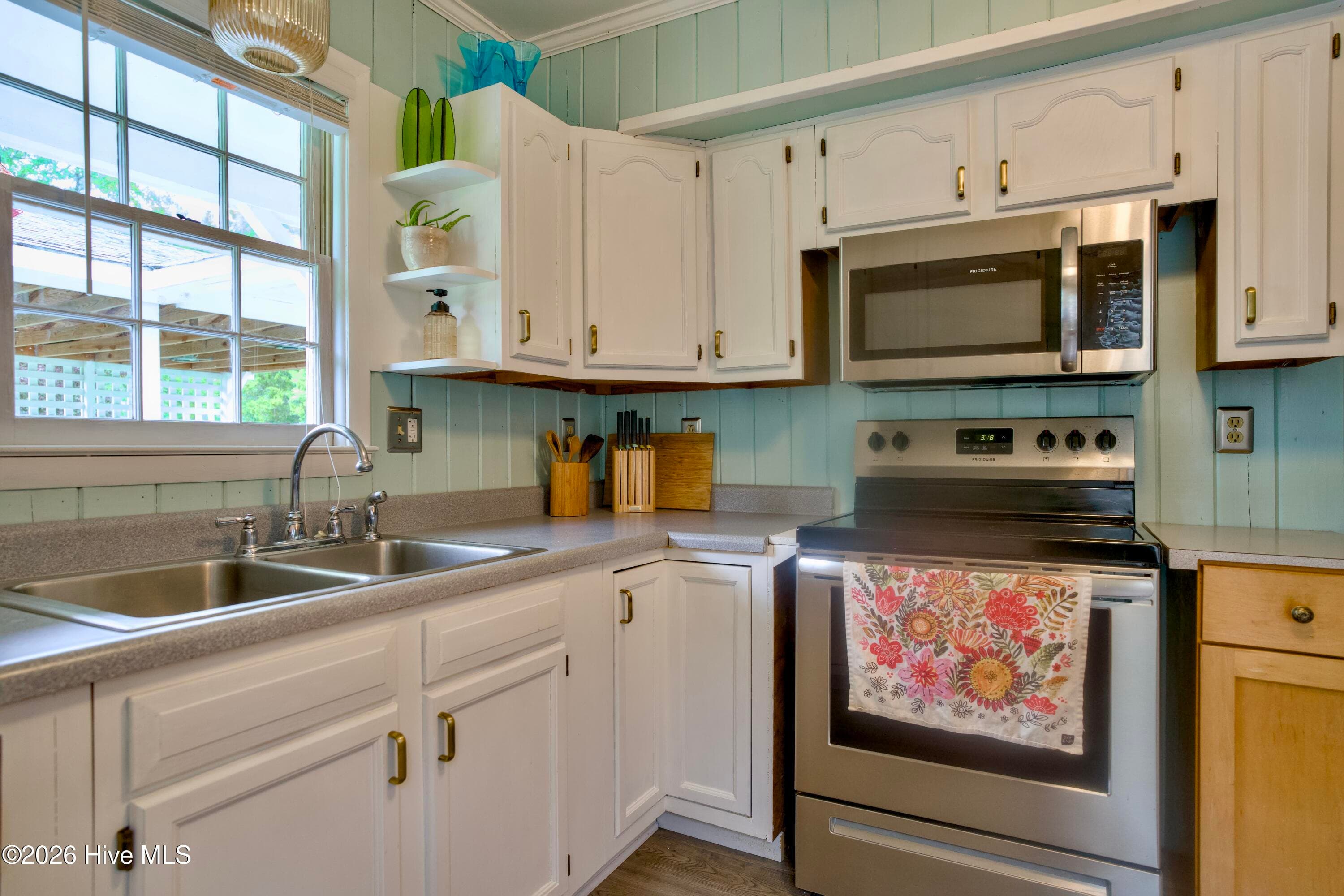 Single Family Residence at 3912 Borough Road, Currie, NC 28435, photo 13 of 27