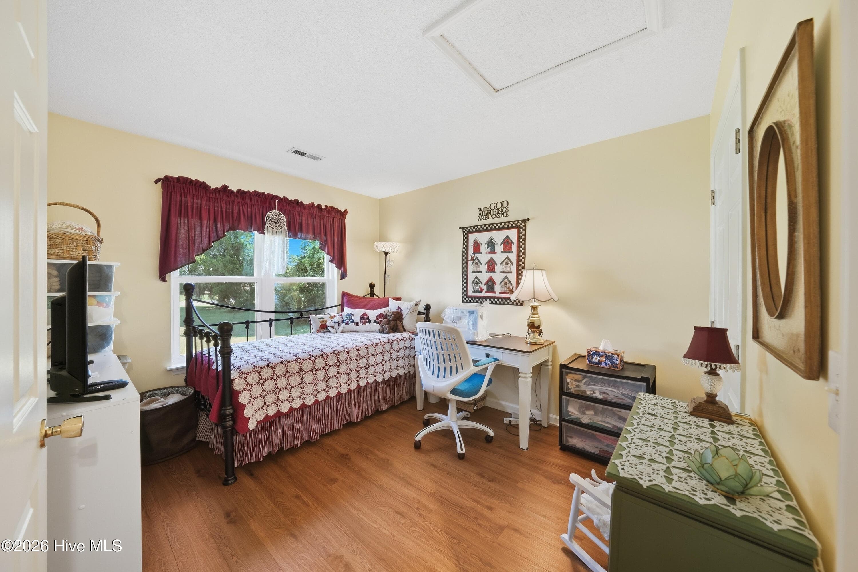 Single Family Residence at 5002 Blue Grass Court, Wilmington, NC 28409, photo 25 of 41
