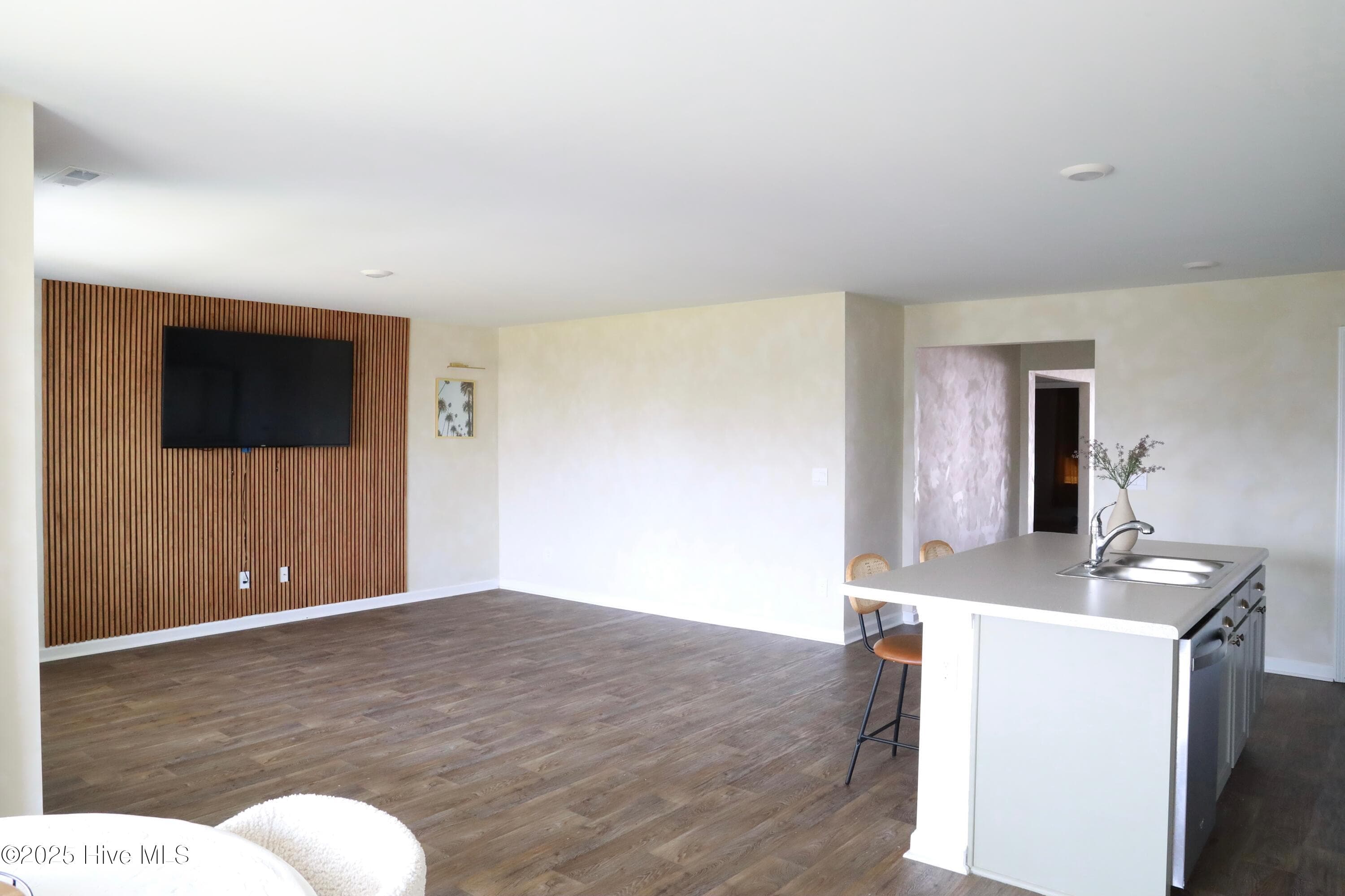 Single Family Residence at 1146 King Eider Way, Winnabow, NC 28479, photo 14 of 37