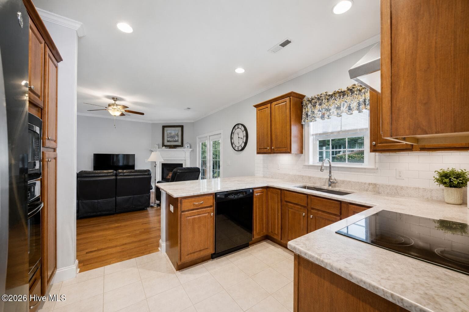 Townhouse at 1143 Lillibridge Drive, Leland, NC 28451, photo 19 of 44
