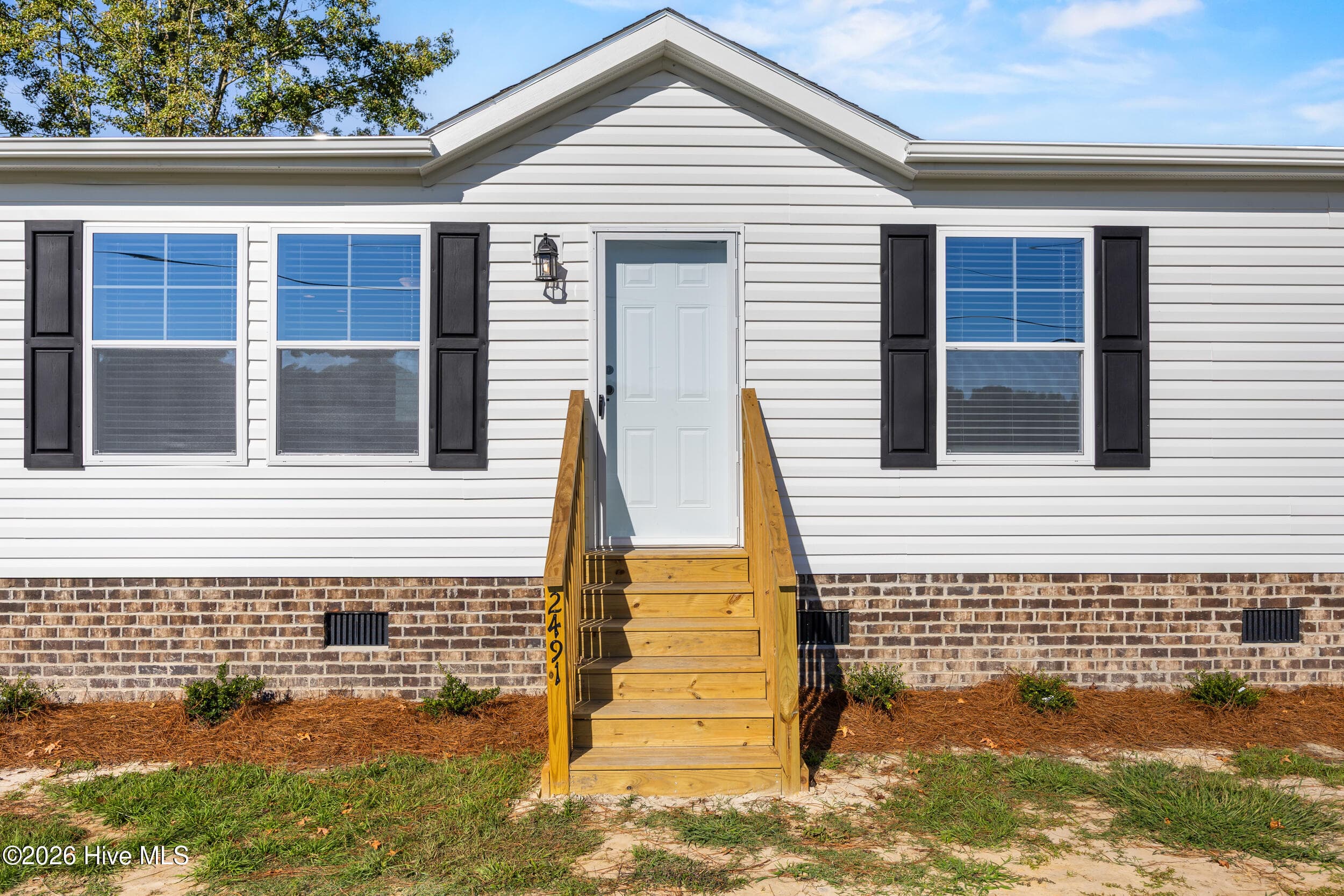 Manufactured Home at 2491 Carolina 111, Pink Hill, NC 28572, photo 10 of 48