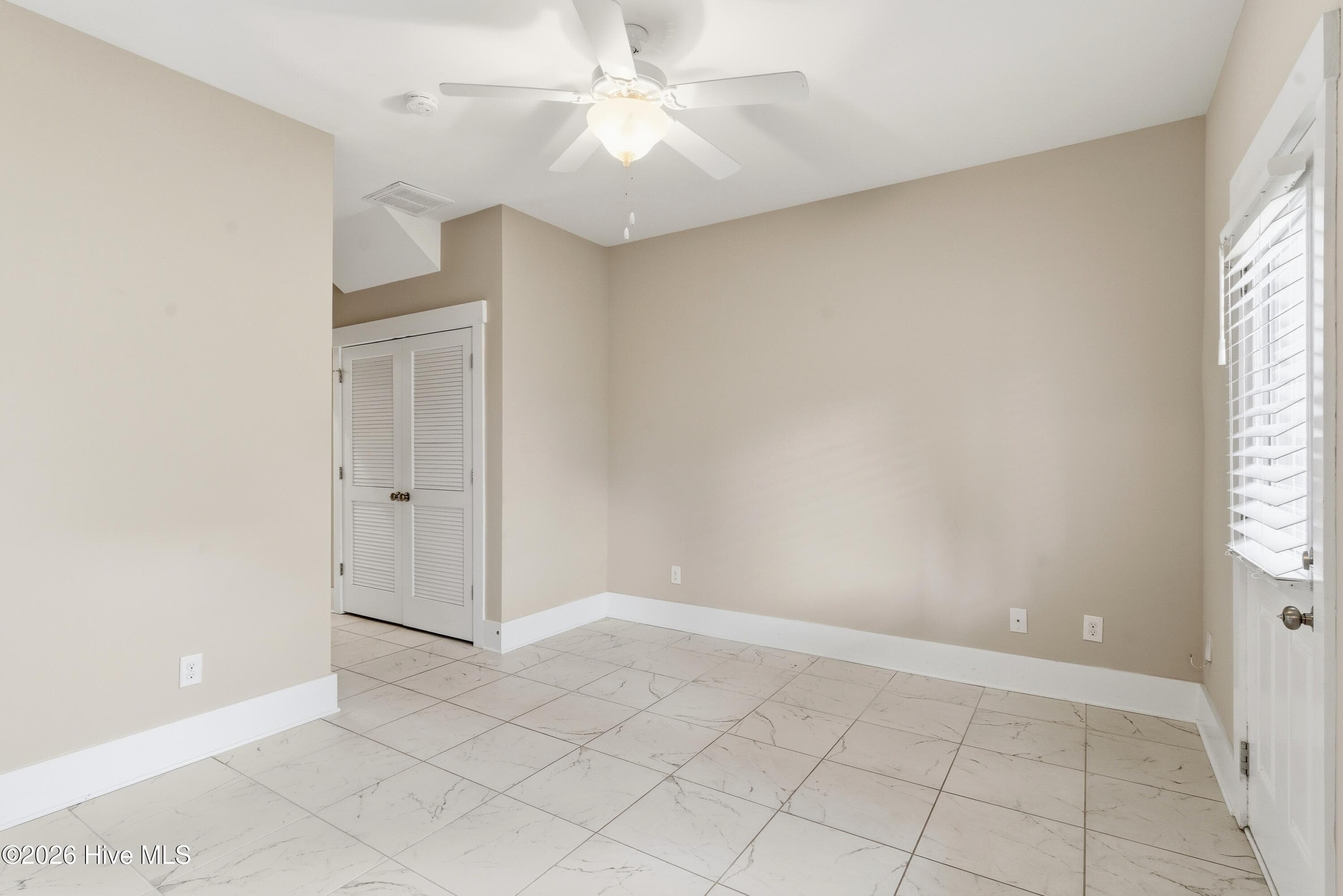 Townhouse at 1810 Bungalow Row, Wilmington, NC 28409, photo 49 of 53
