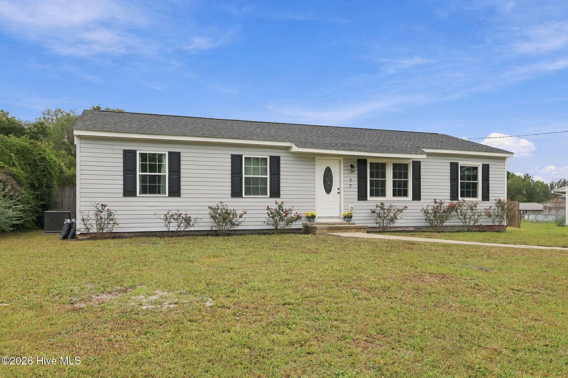Single Family Residence at 77 Crown Point Road, Hubert, NC 28539, photo 40 of 41