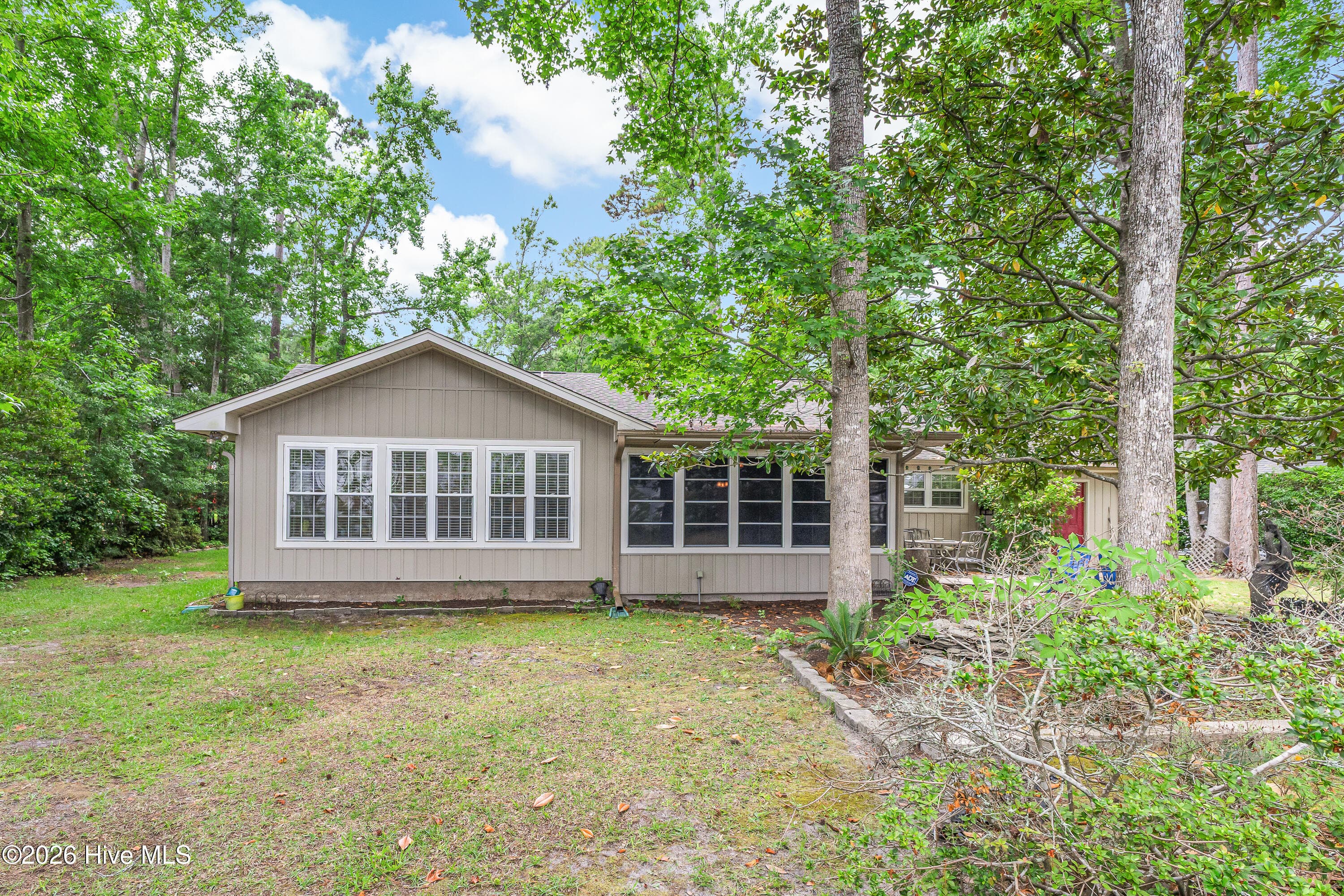 Single Family Residence at 5 Topsail Court, Carolina Shores, NC 28467, photo 29 of 46