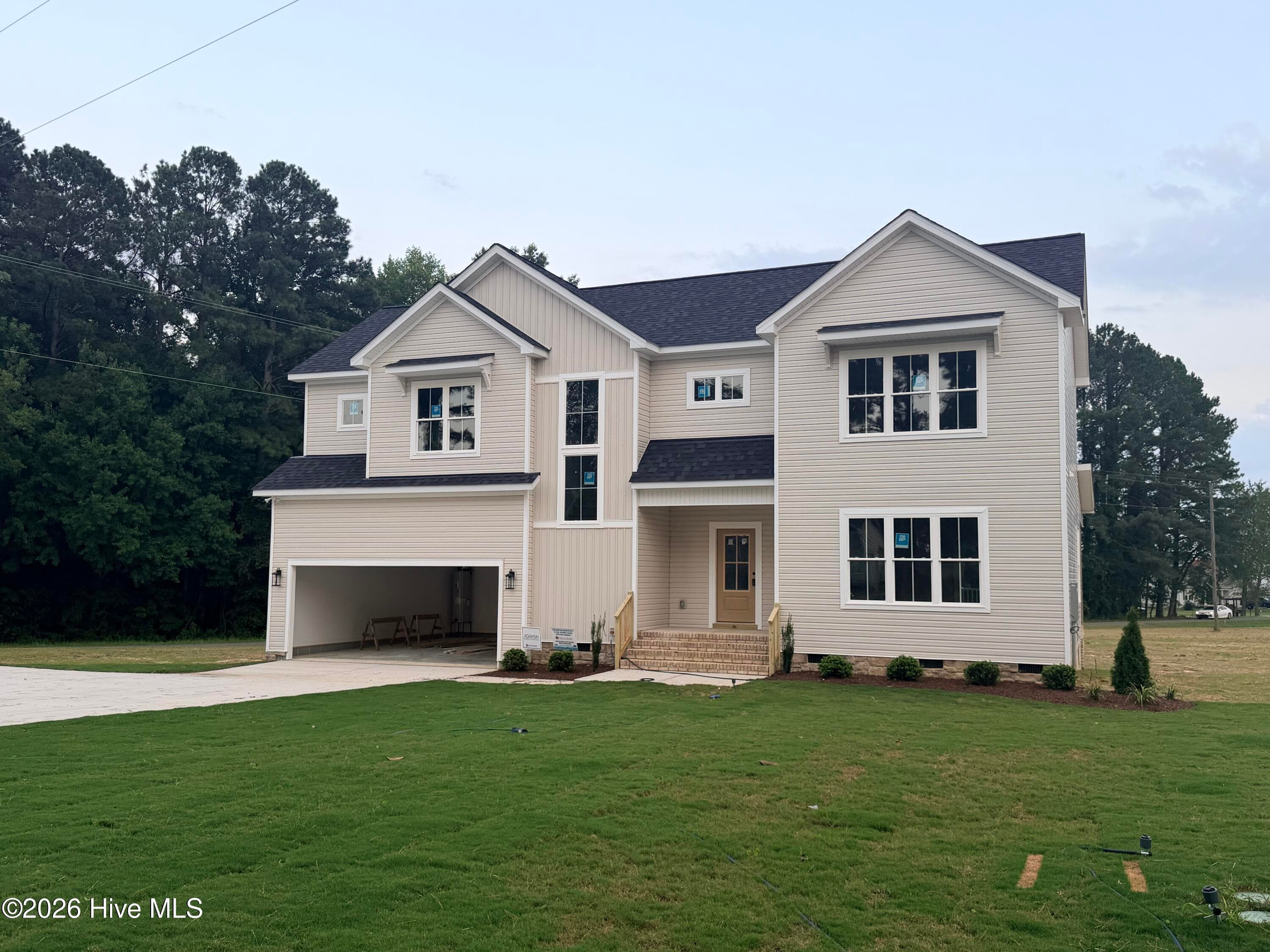Single Family Residence at 1800 Batten Farm Road, Selma, NC 27576, photo 3 of 126