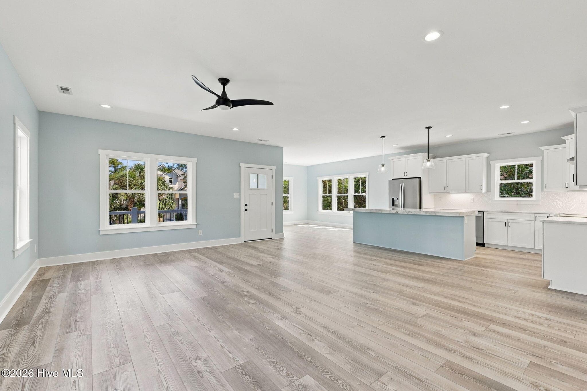 Single Family Residence at 405 Emerald Landing Drive, Emerald Isle, NC 28594, photo 19 of 105