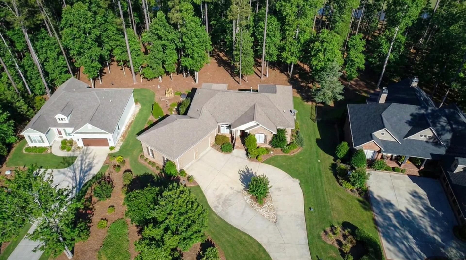 Single Family Residence at 148 Grandview Drive, McCormick, SC 29835, photo 2 of 42