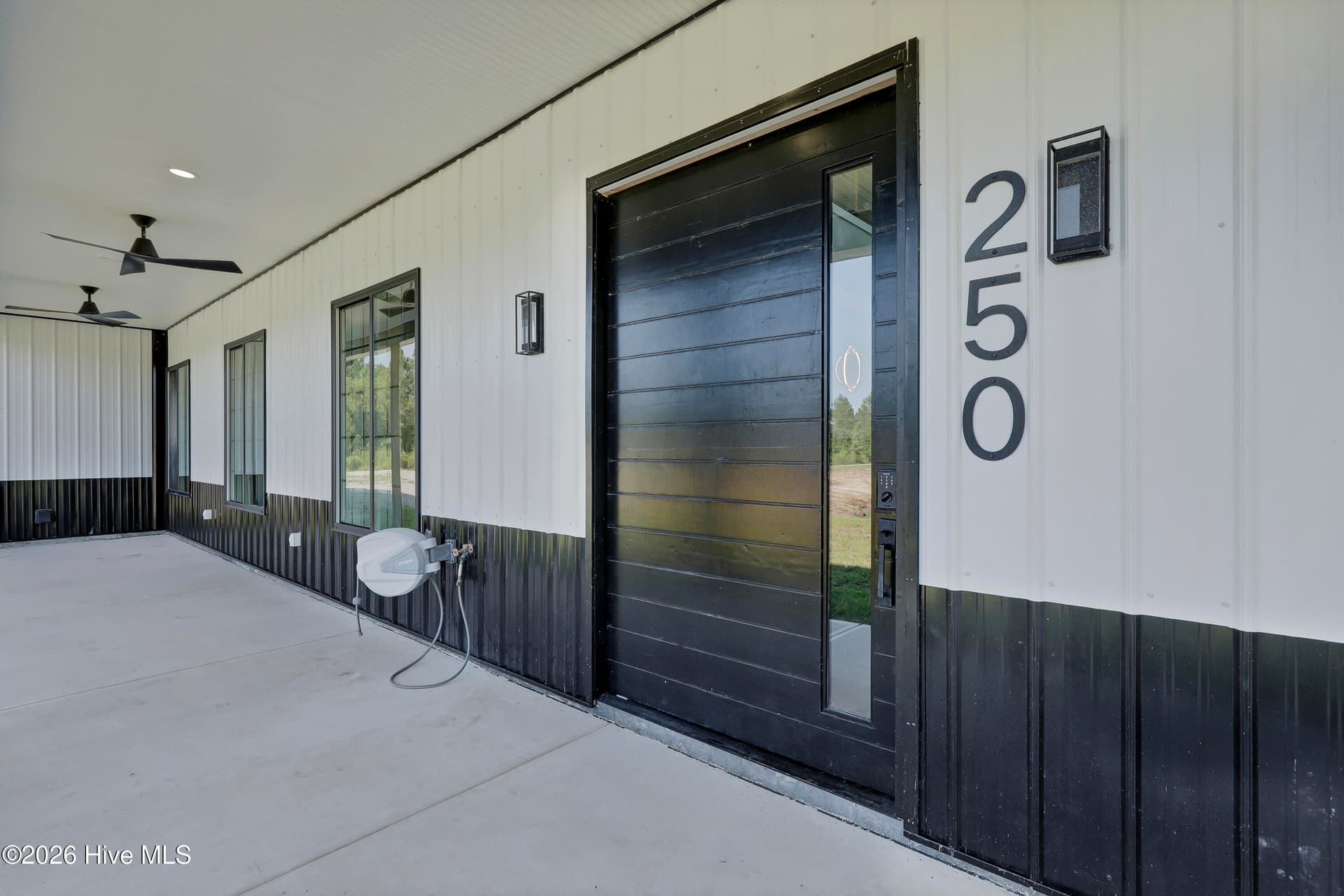 Single Family Residence at 250 Pilchers Branch Road, Holly Ridge, NC 28445, photo 9 of 78