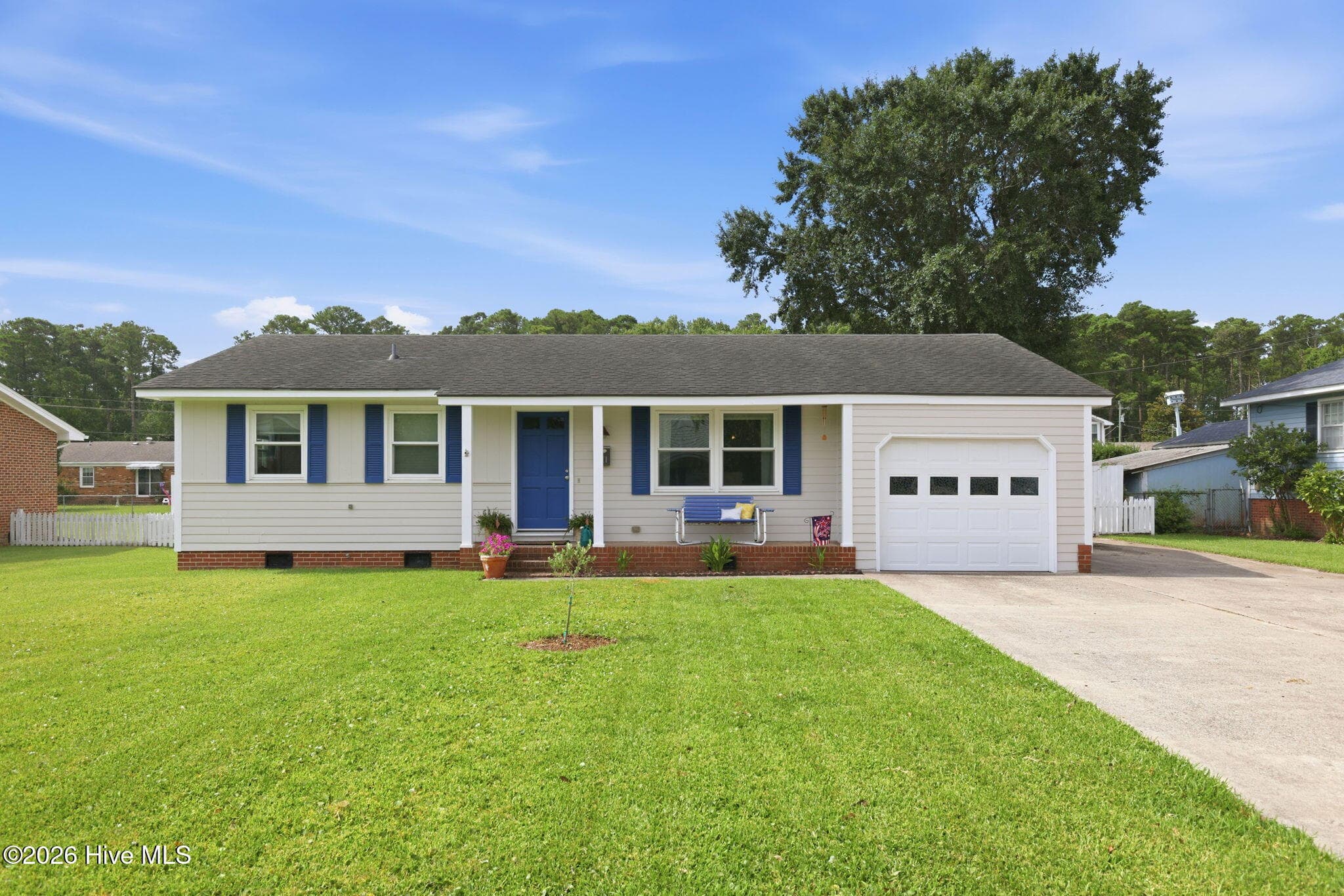 211 Vine Street, Beaufort, NC 28516
