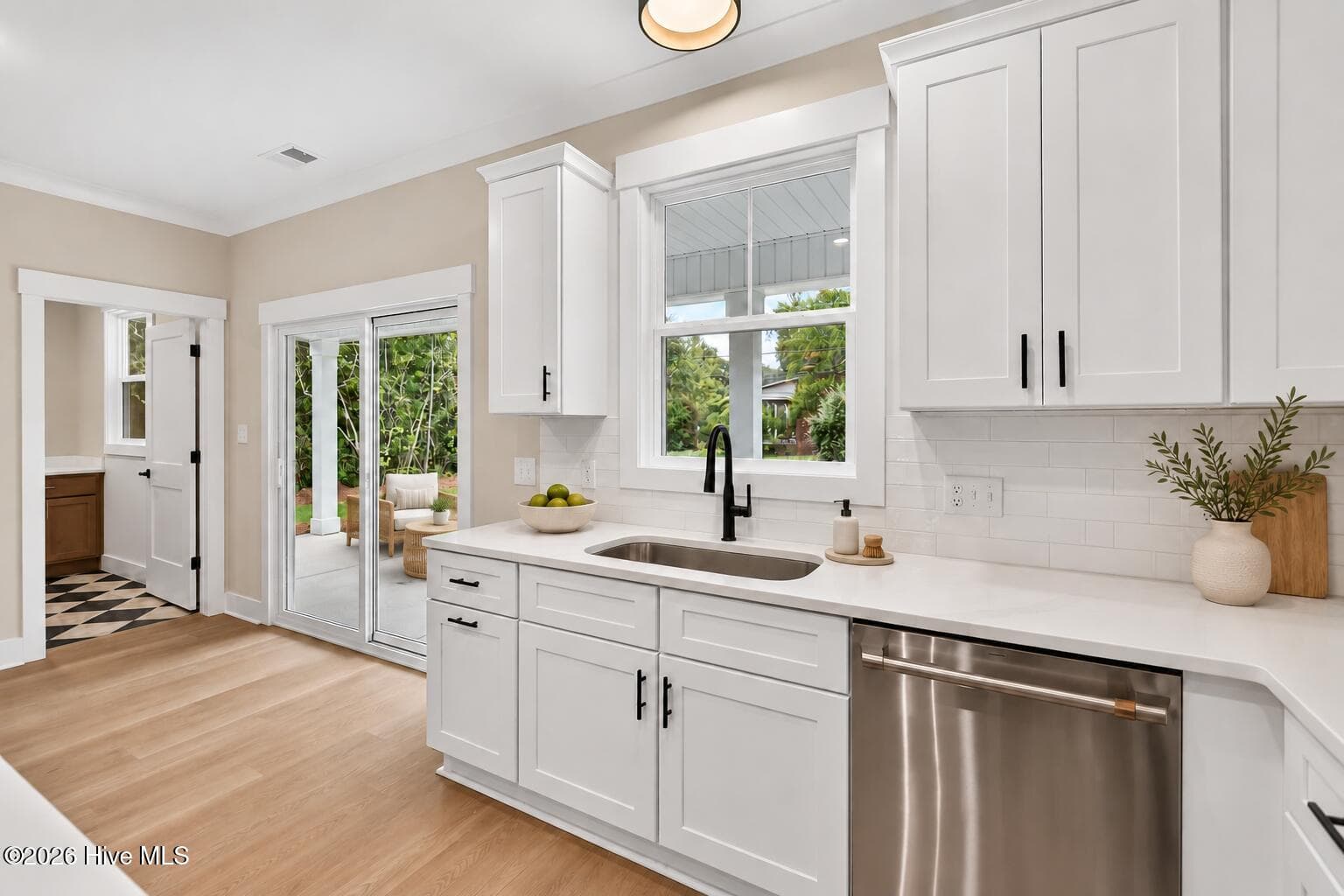 2303 Chestnut Kitchen Virtual Staging - 2303 Chestnut Street, Wilmington, NC 28405