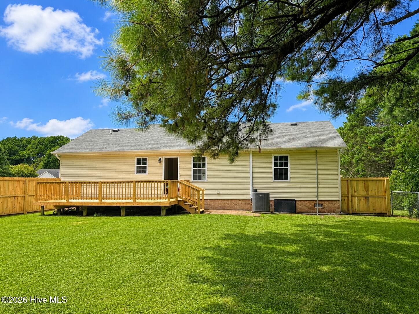 Single Family Residence at 404 Betty Drive, Elizabeth City, NC 27909, photo 32 of 121