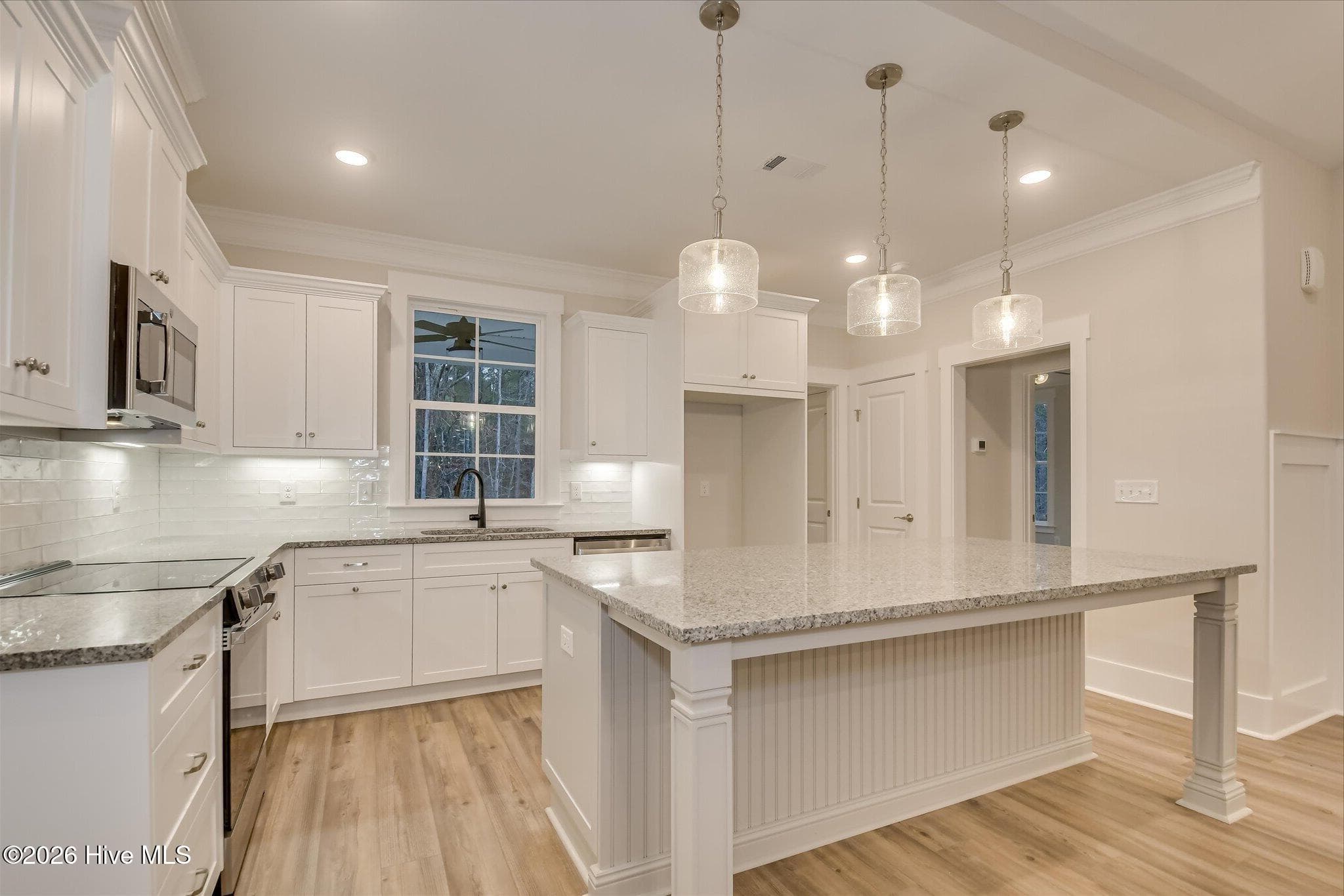 Single Family Residence at 409 Compass Point, McCormick, SC 29835, photo 9 of 24