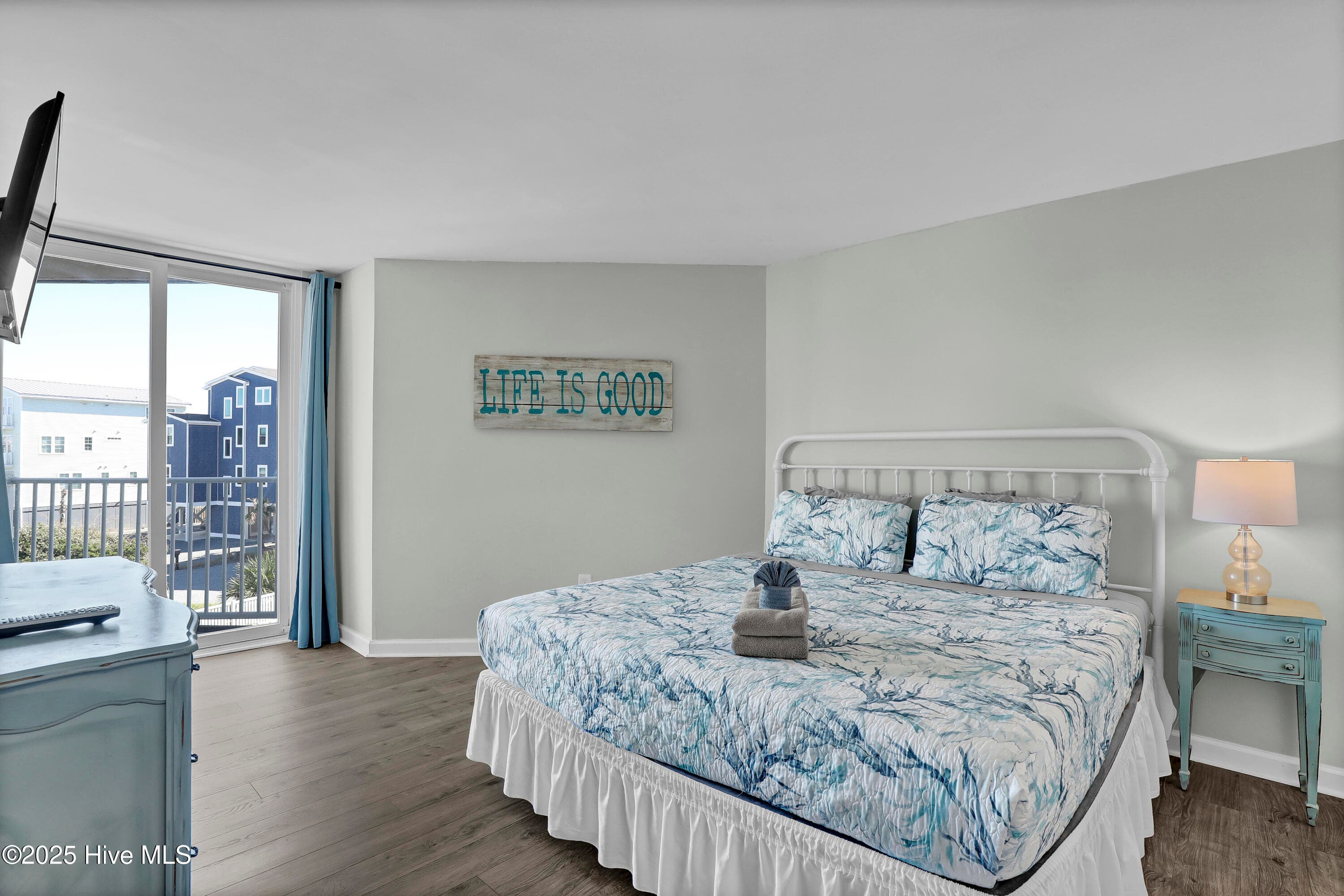 Condominium at 2000 New River Inlet Road 3112, North Topsail Beach, NC 28460, photo 21 of 26
