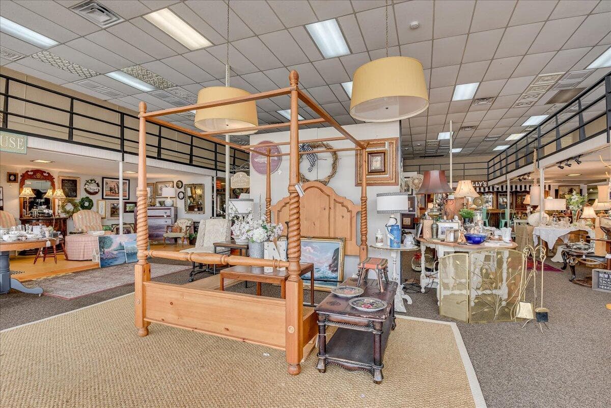 Business at 114 W 6th Street, Waynesboro, GA 30830, photo 25 of 75