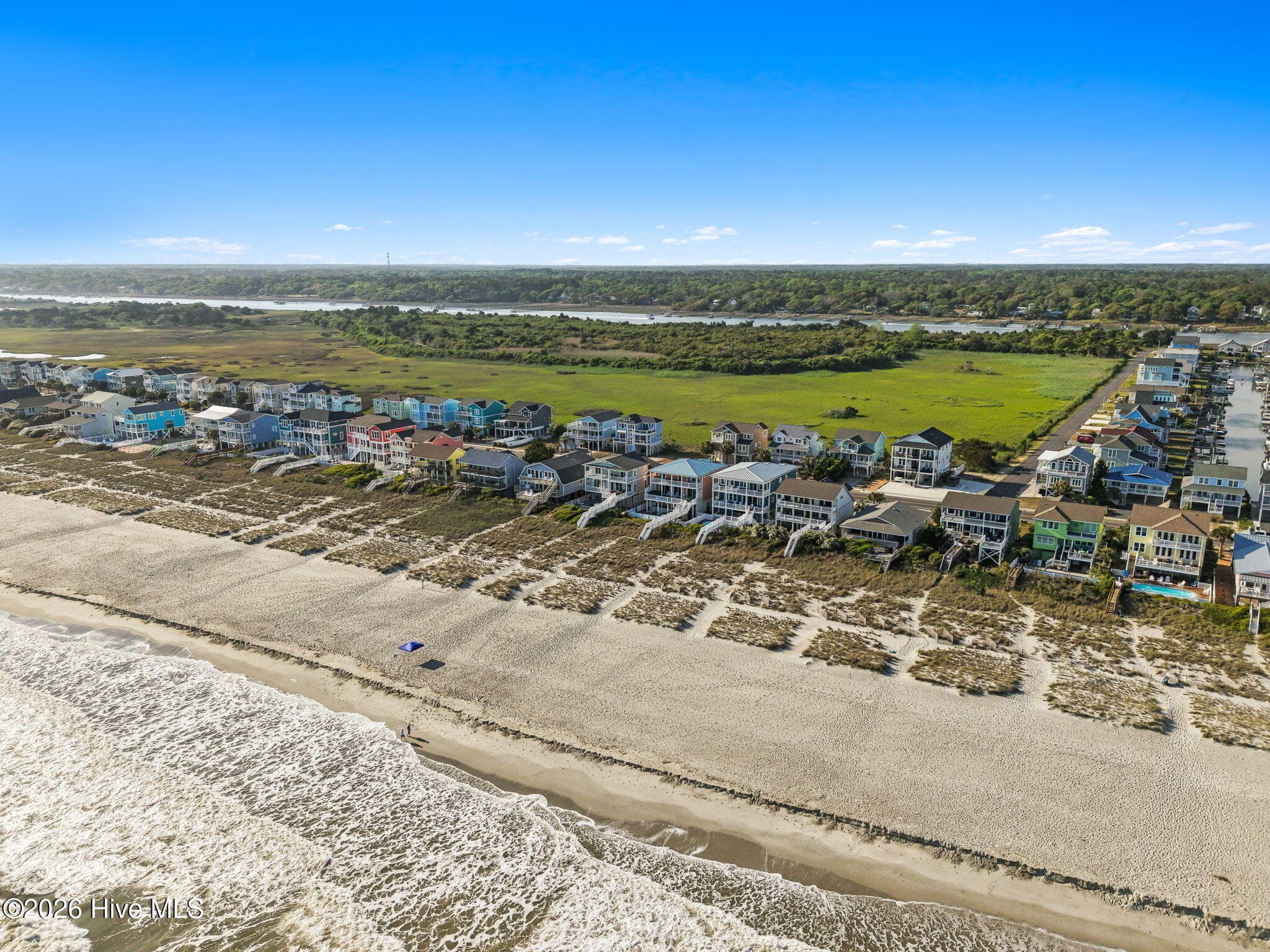 Single Family Residence at 598 Ocean Boulevard W, Holden Beach, NC 28462, photo 29 of 68