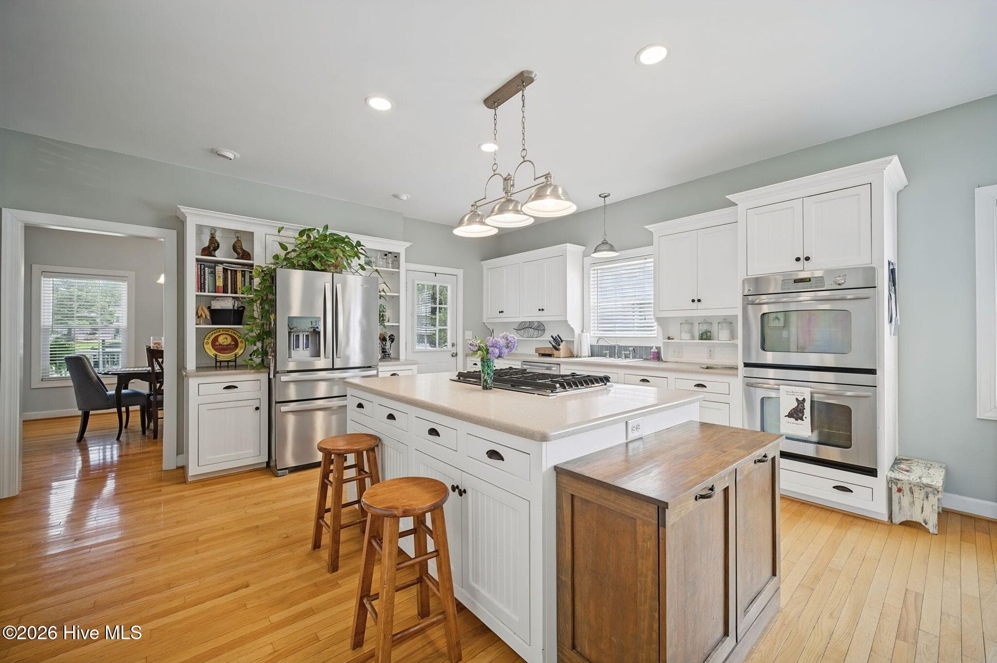 Single Family Residence at 102 Blue Heron Cove, Moyock, NC 27958, photo 2 of 53