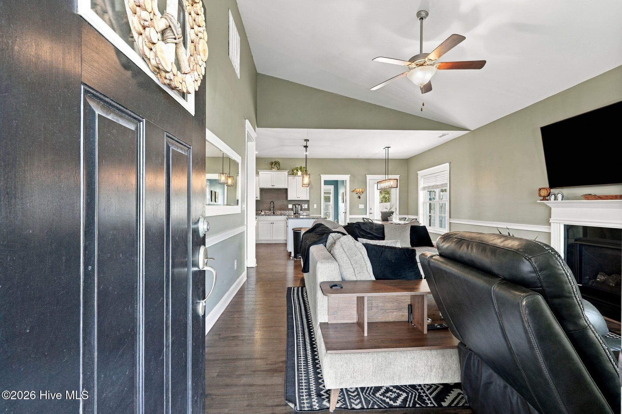 Single Family Residence at 101 Jones Farm Road, New Bern, NC 28560, photo 5 of 43