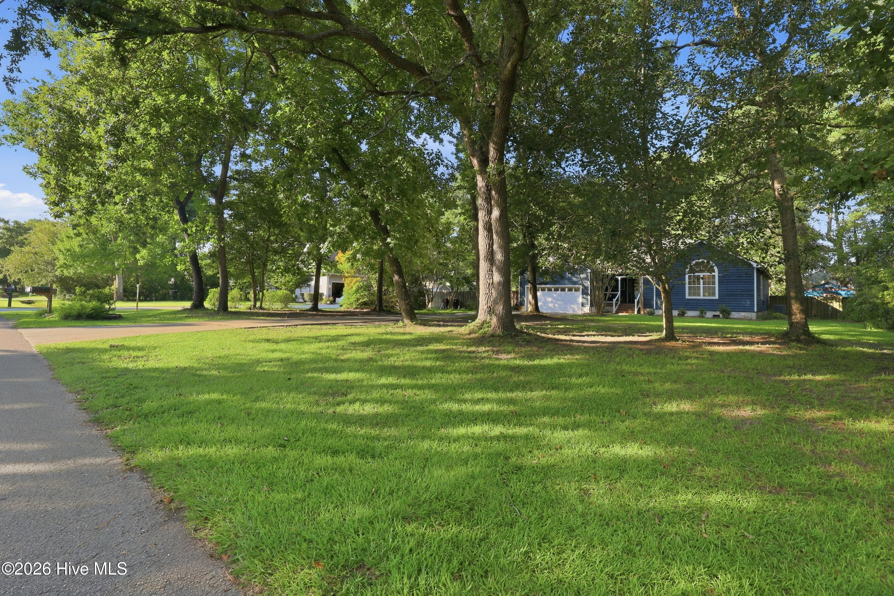 Single Family Residence at 416 Masters Lane, Hampstead, NC 28443, photo 5 of 53