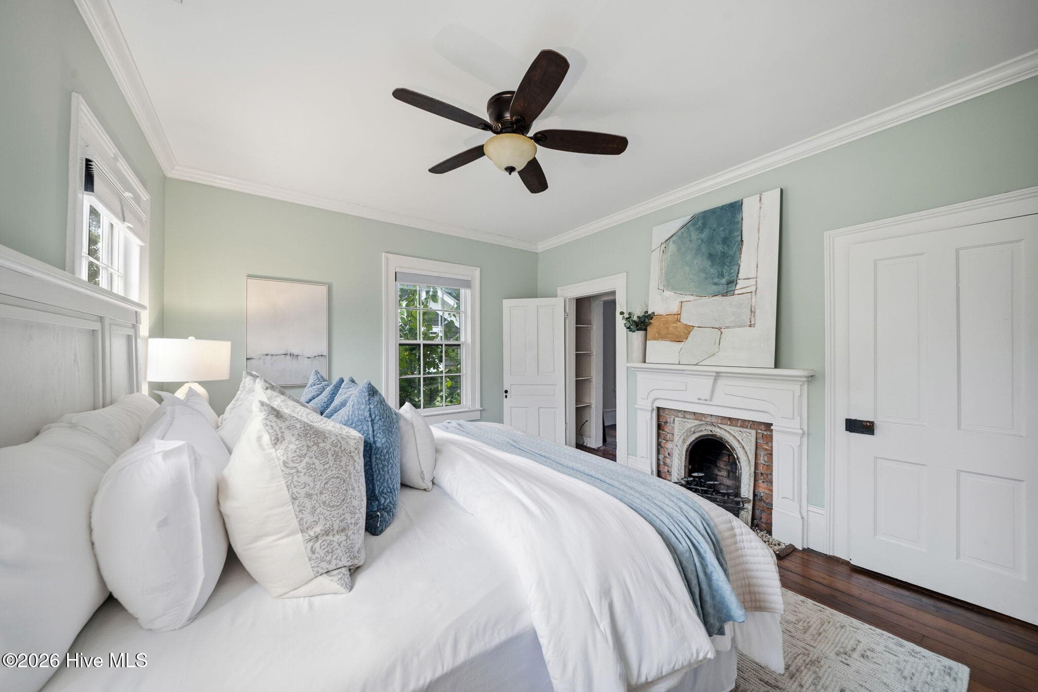 Single Family Residence at 106 Castle Street, Wilmington, NC 28401, photo 34 of 54