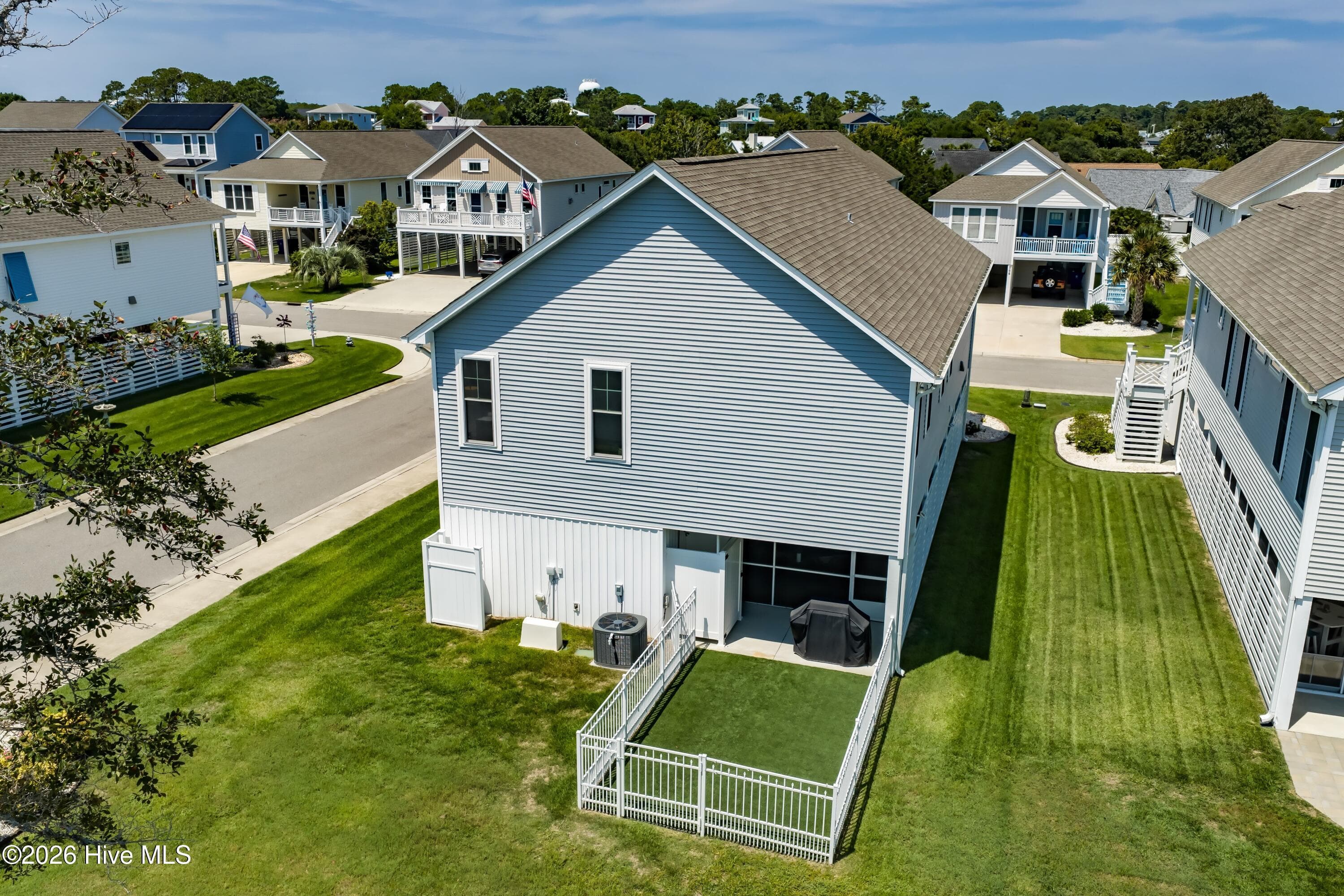 Single Family Residence at 309 Ivy Lane, Carolina Beach, NC 28428, photo 56 of 74